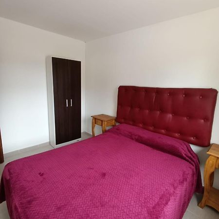 Amplio Departamento En El Centro De El Calafate!アパートメント エクステリア 写真
